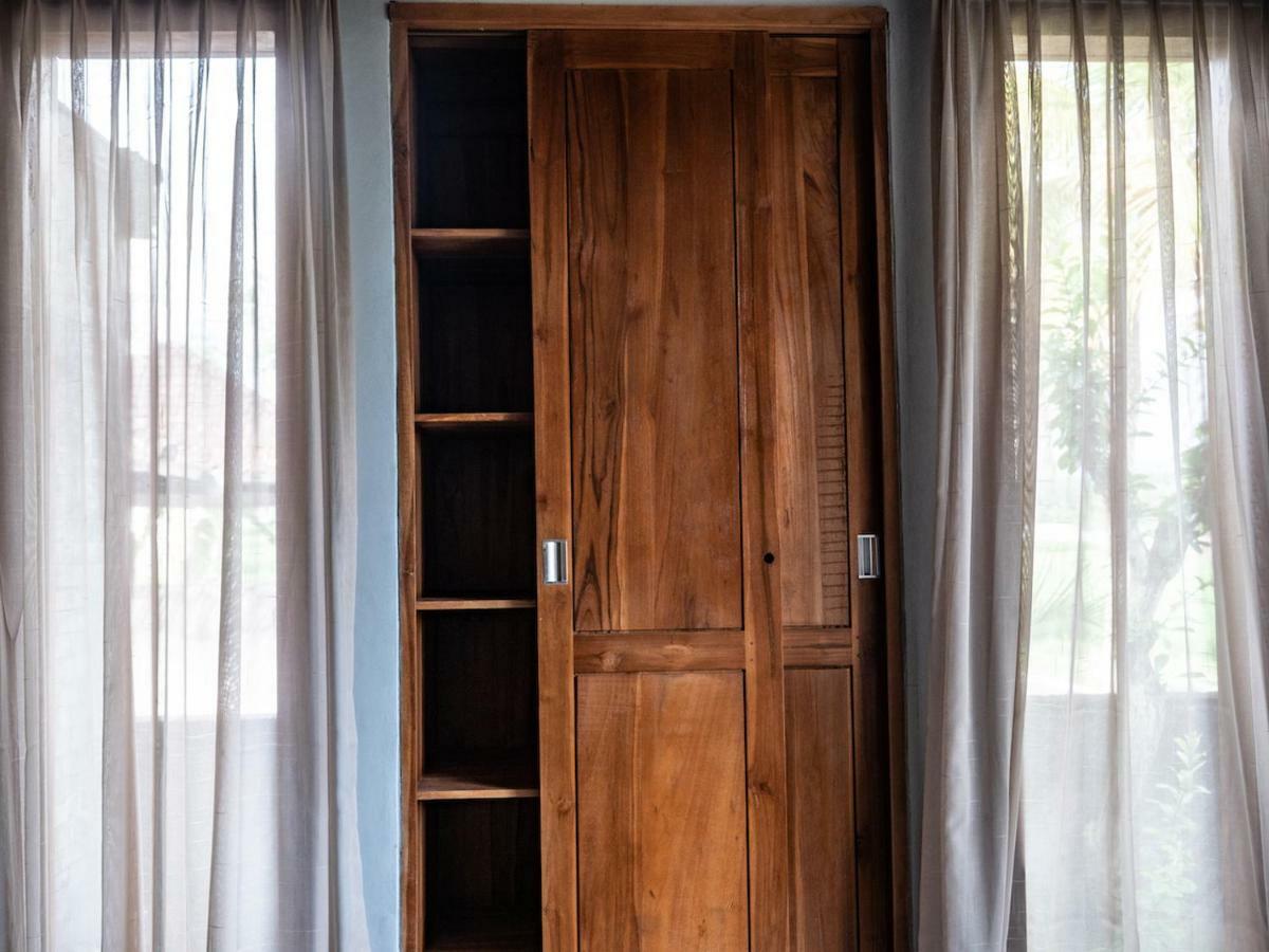Fins Villa Medewi Airsatang Экстерьер фото